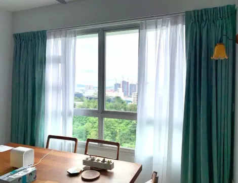 day-and-night-curtains-2