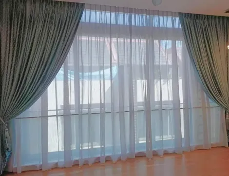 day-and-night-curtains-5
