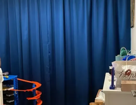 navy-blue-night-curtains