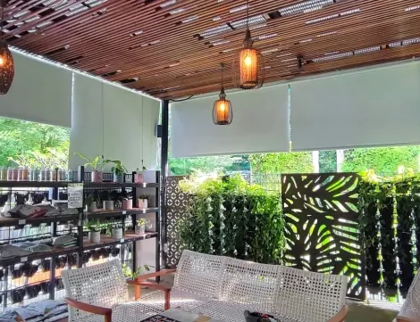outdoor-roller-blinds-9
