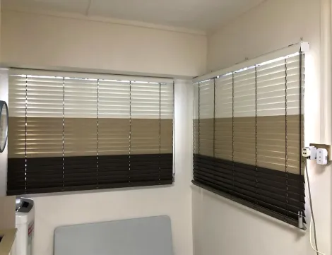 mixed-colour-pvc-blinds