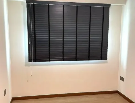 venetian-blinds-4