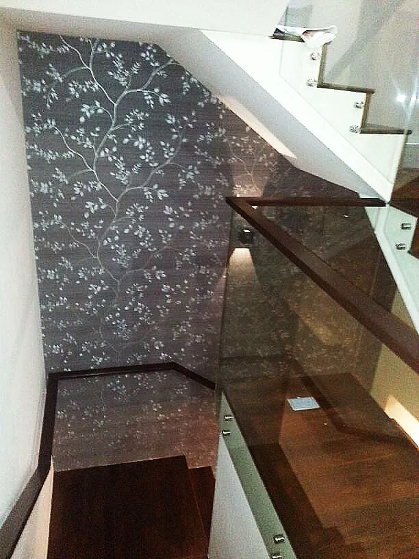 floral vine wallpaper staircase