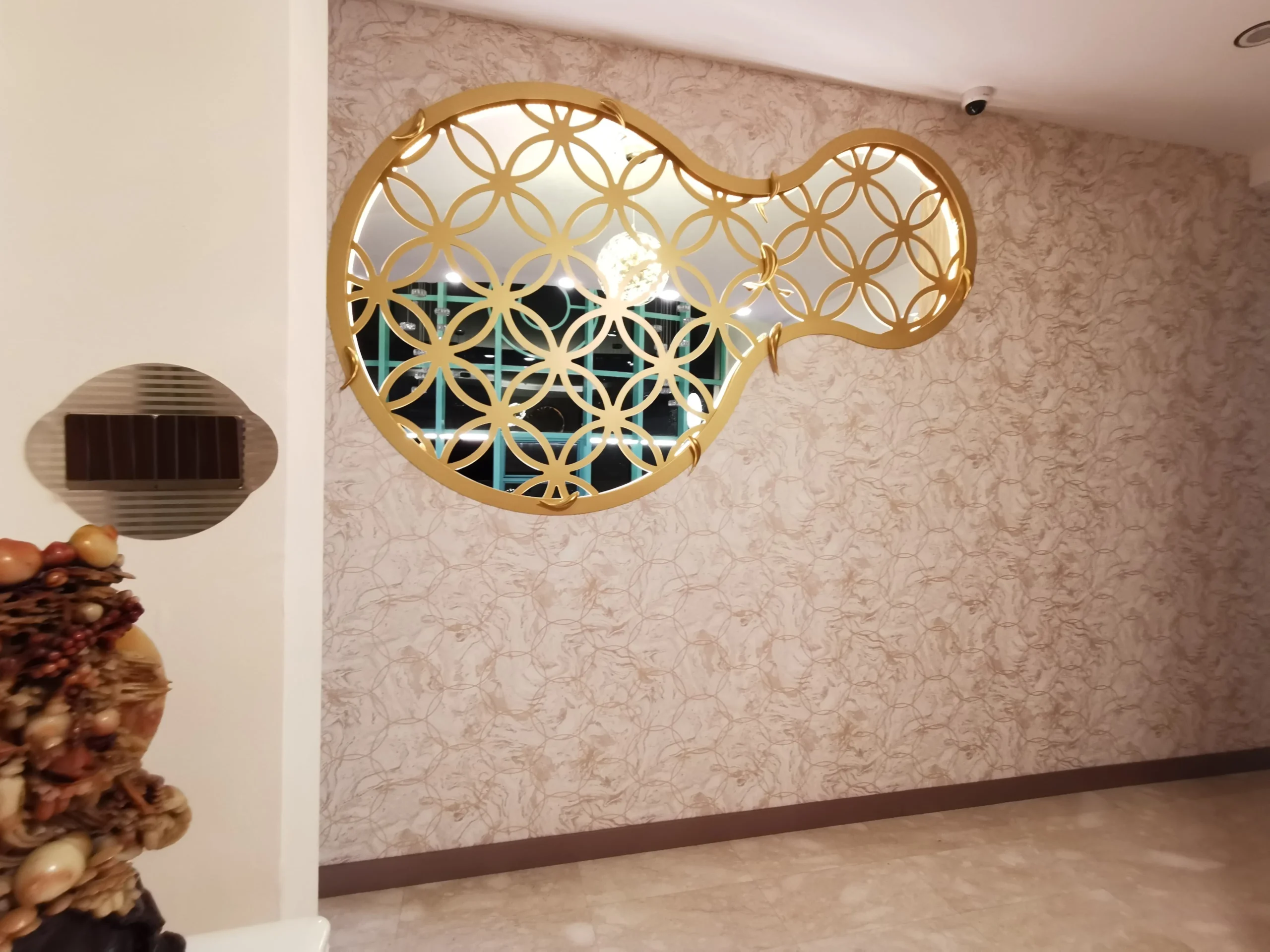 marble wallpaper condo hallway 03