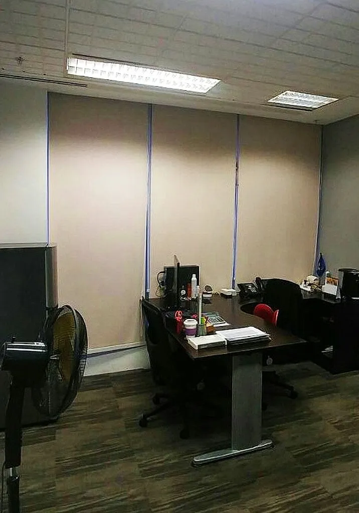 office roller blinds 1