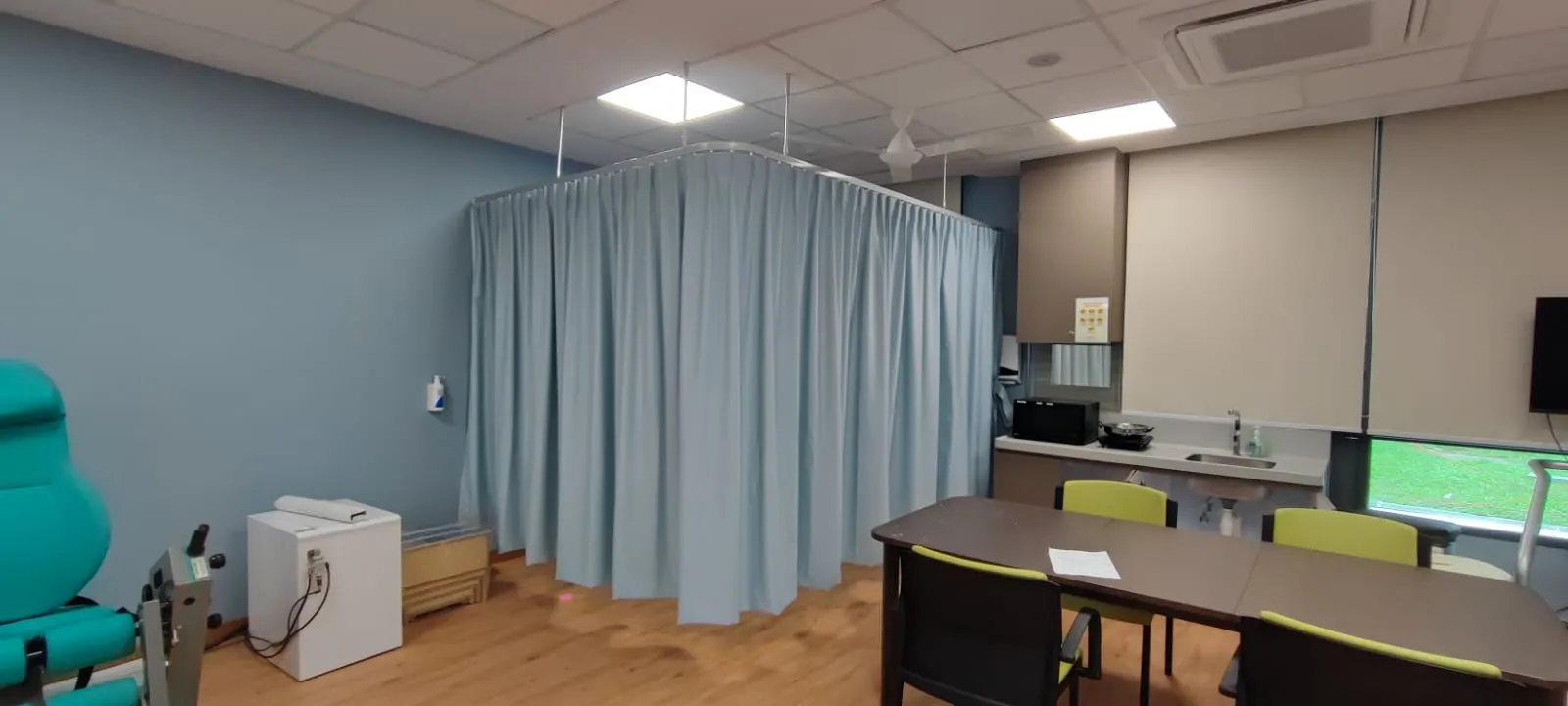 old age home privacy curtain