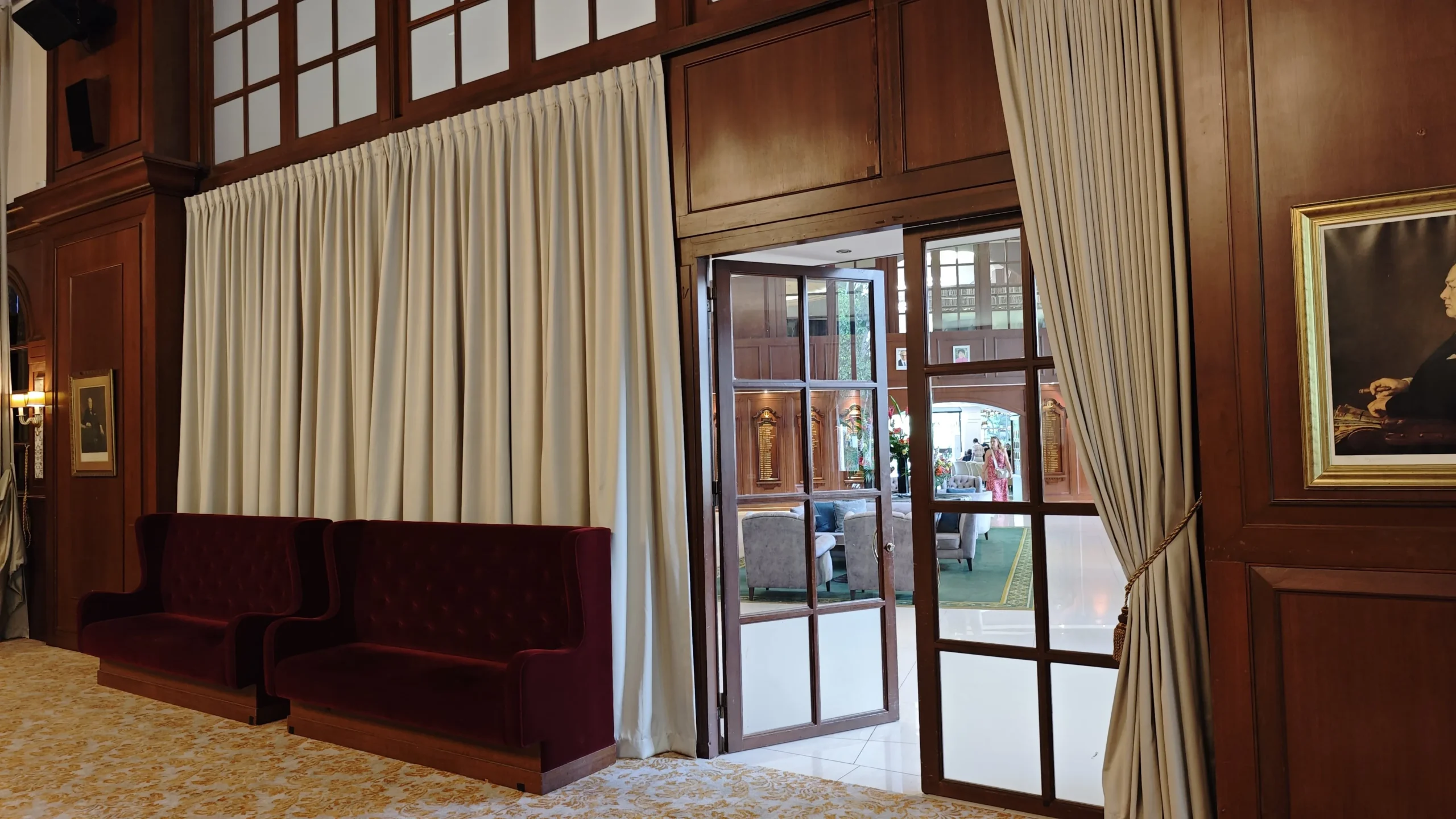 tanglin club restaurant curtains 1