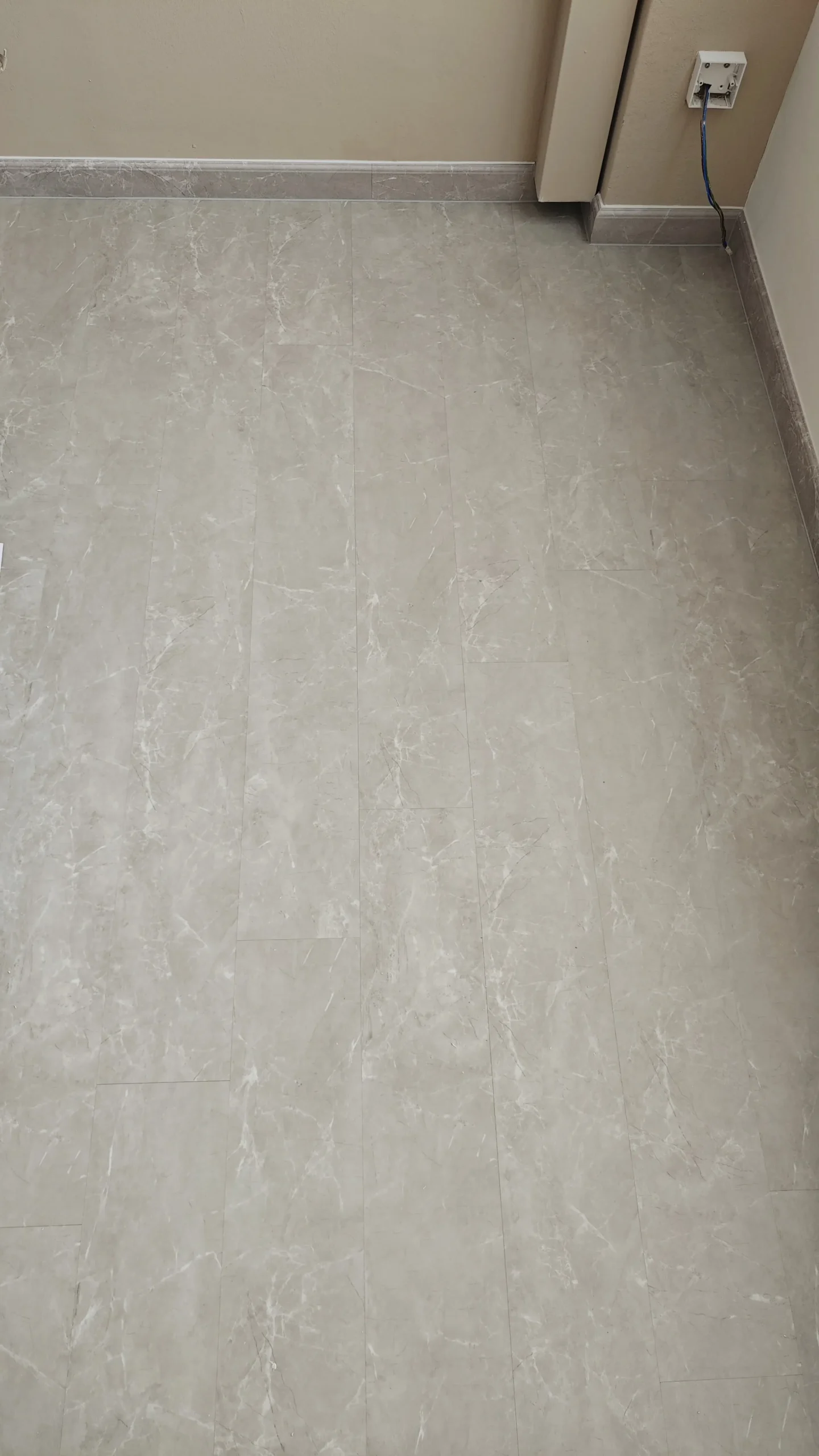 vinyl flooring royal beige 2